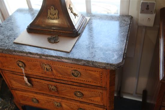 A late 18th century French kingwood petit commode, W.2ft 7in. D.1ft 5.5in. H.2ft 8.5in.